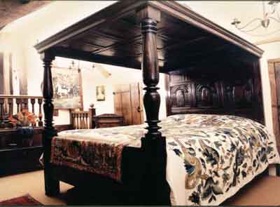 Four Poster Bed